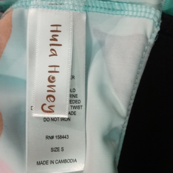 Hula Honey V-Neck Printed Tankini Swim Top - Aqua - Picture 5 of 6